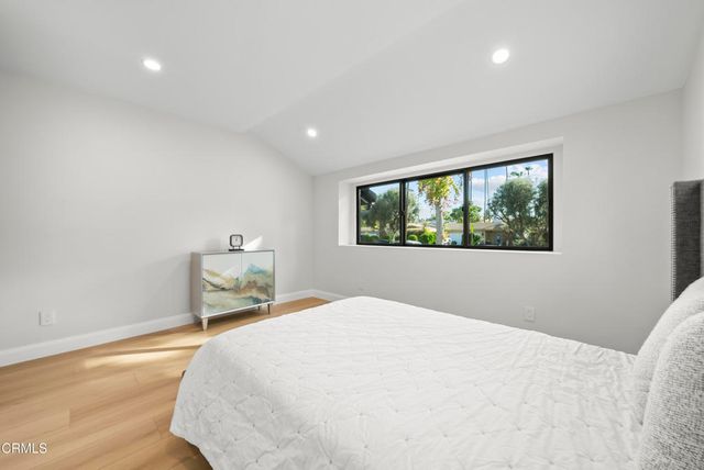 14145 Weddington Street, Sherman Oaks, CA 91401