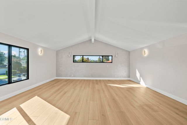 14145 Weddington Street, Sherman Oaks, CA 91401