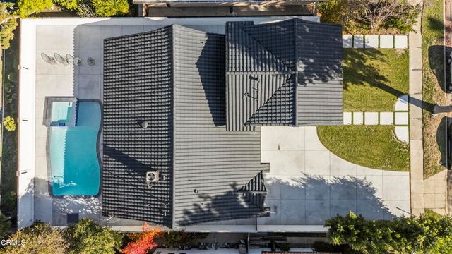 14145 Weddington Street, Sherman Oaks, CA 91401