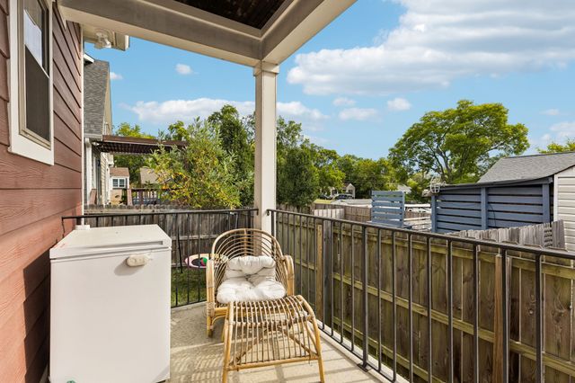 1073 Zophi St, Nashville, TN 37216