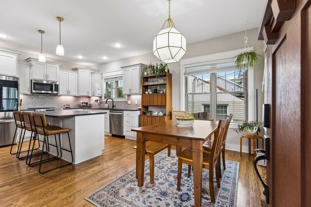 1073 Zophi St, Nashville, TN 37216