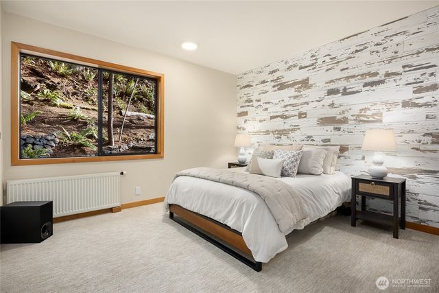 5384 Crystal Springs Drive NE, Bainbridge Island, WA 98110