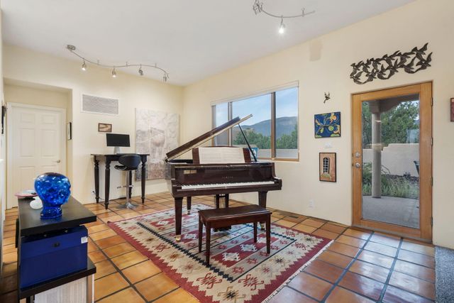16 Placitas Trails Road, Placitas, NM 87043