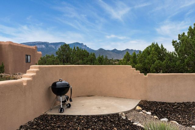 16 Placitas Trails Road, Placitas, NM 87043