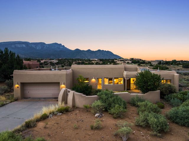 16 Placitas Trails Road, Placitas, NM 87043