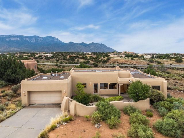 16 Placitas Trails Road, Placitas, NM 87043