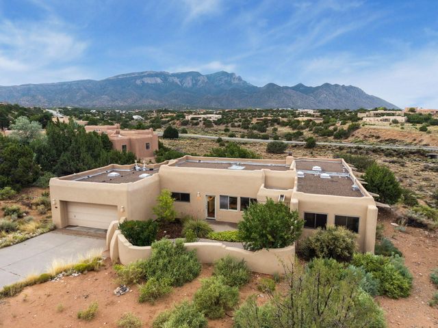 16 Placitas Trails Road, Placitas, NM 87043