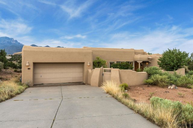 16 Placitas Trails Road, Placitas, NM 87043
