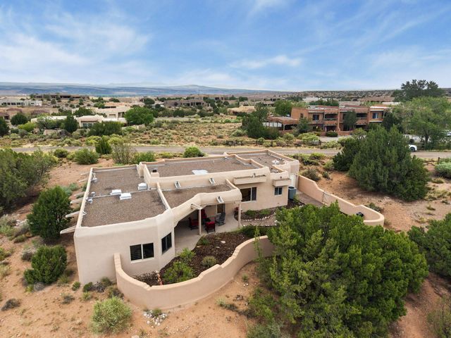 16 Placitas Trails Road, Placitas, NM 87043