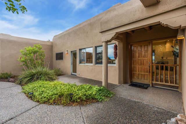16 Placitas Trails Road, Placitas, NM 87043