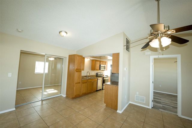 207 PERIWINKLE ROAD, Venice, FL 34293