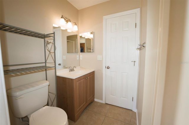 207 PERIWINKLE ROAD, Venice, FL 34293