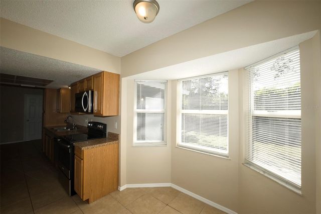 207 PERIWINKLE ROAD, Venice, FL 34293