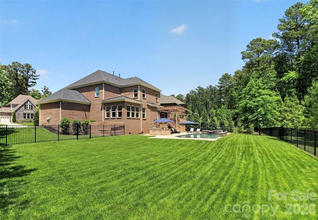 229 Eden Hollow Lane, Weddington, NC 28104