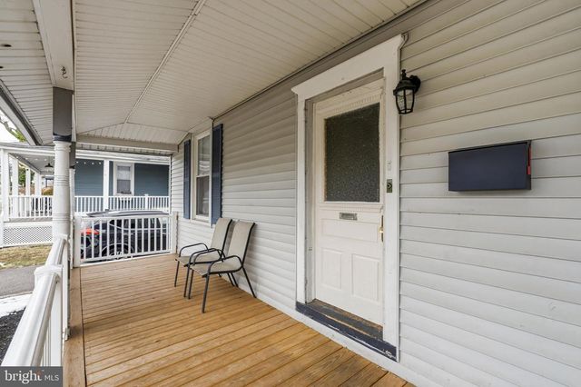 213 S CHURCH ST, Moorestown, NJ 08057