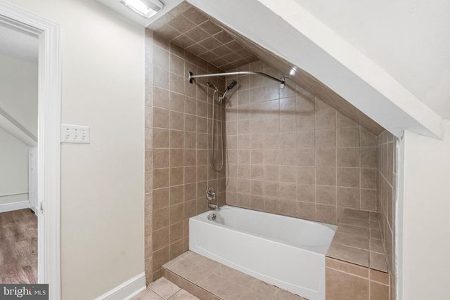 213 S CHURCH ST, Moorestown, NJ 08057