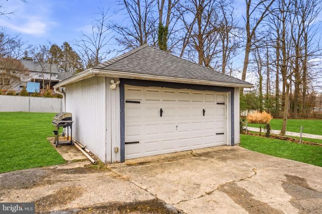 213 S CHURCH ST, Moorestown, NJ 08057