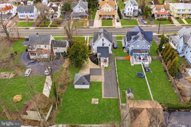 213 S CHURCH ST, Moorestown, NJ 08057