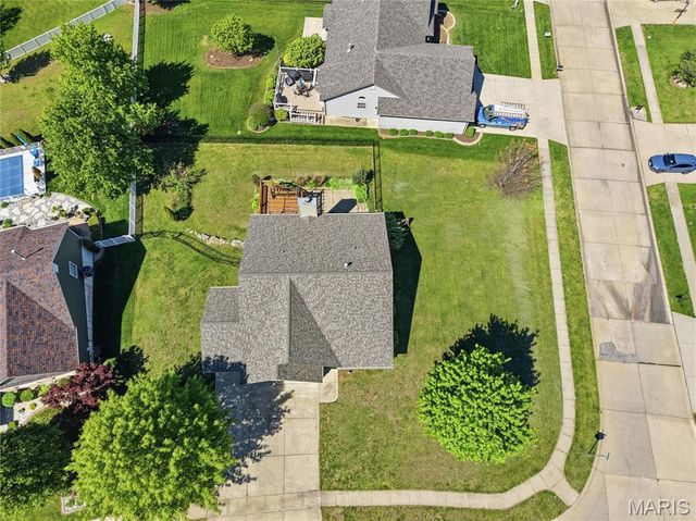 911 Pittsburg Landing Drive, Wentzville, MO 63385