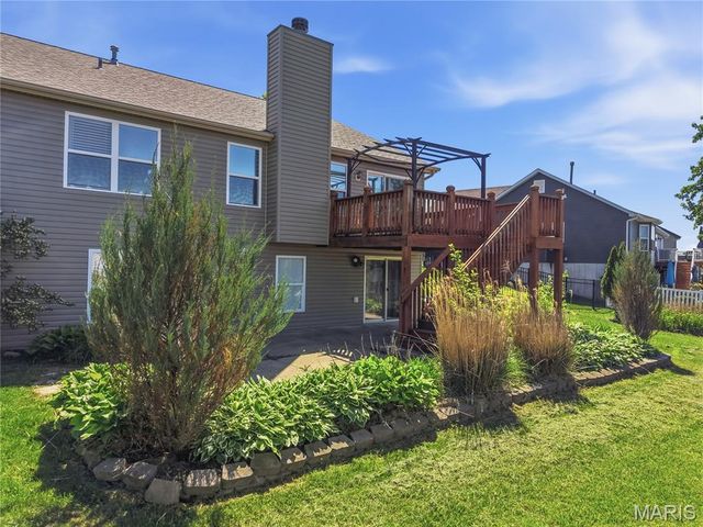 911 Pittsburg Landing Drive, Wentzville, MO 63385
