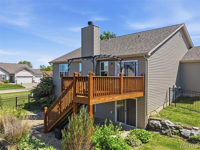 911 Pittsburg Landing Drive, Wentzville, MO 63385