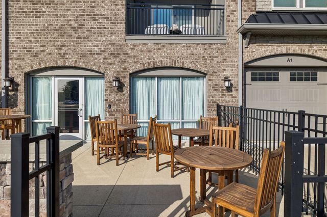 141 Saundersville Rd Apt 1208, Hendersonville, TN 37075