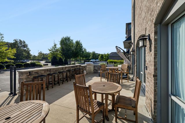 141 Saundersville Rd Apt 1208, Hendersonville, TN 37075