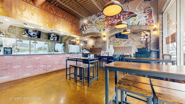3534 N Milwaukee Avenue, Northbrook, IL 60062