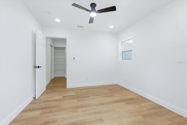 1317 RINGTAIL ROAD, Venice, FL 34293
