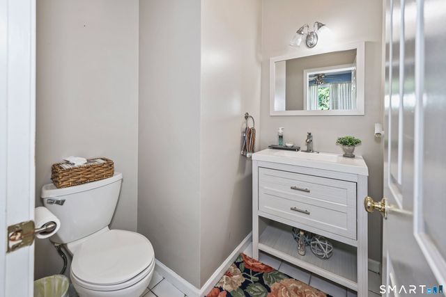 72 Craigie Avenue, Waterbury, CT 06705