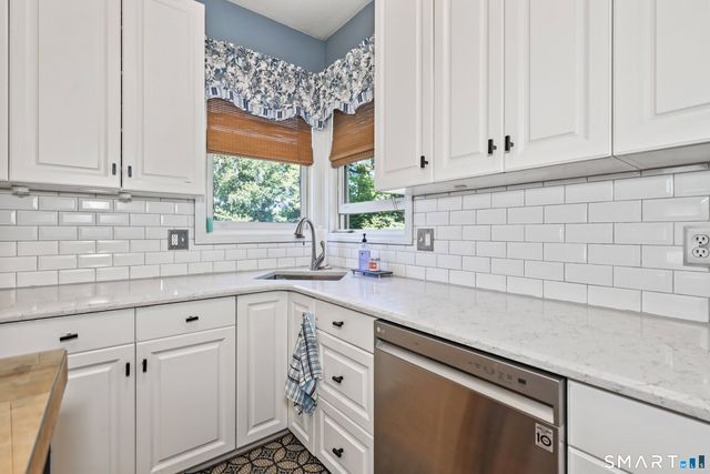 72 Craigie Avenue, Waterbury, CT 06705