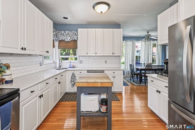 72 Craigie Avenue, Waterbury, CT 06705