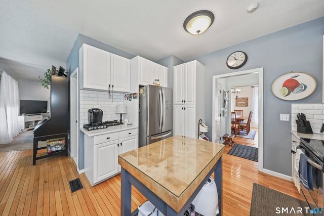 72 Craigie Avenue, Waterbury, CT 06705