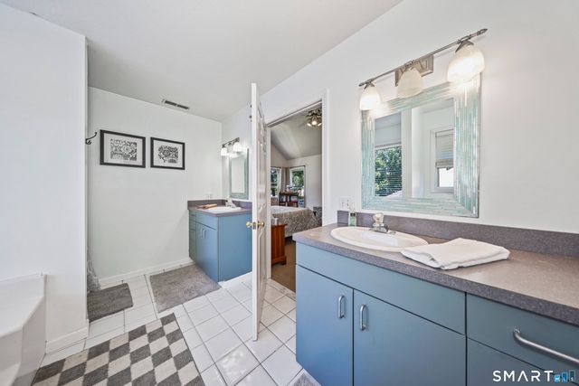 72 Craigie Avenue, Waterbury, CT 06705