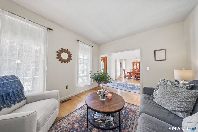 72 Craigie Avenue, Waterbury, CT 06705