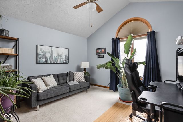 726 Bram Hall Court, Avon, IN 46123