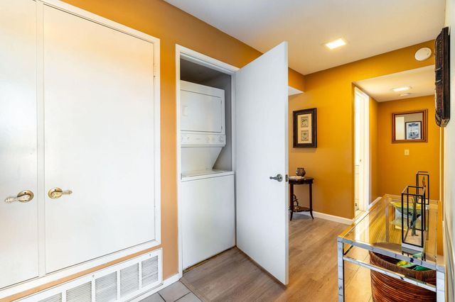 35200 Cathedral Canyon Drive B10, Cathedral City, CA 92234
