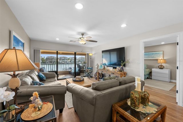 4750 BRITTANY DRIVE S 126, St Petersburg, FL 33715