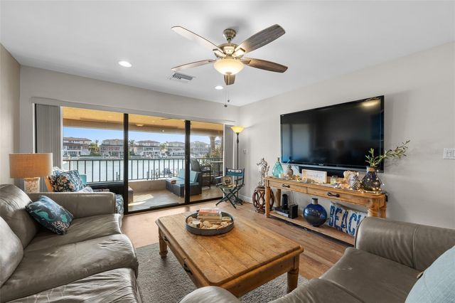 4750 BRITTANY DRIVE S 126, St Petersburg, FL 33715