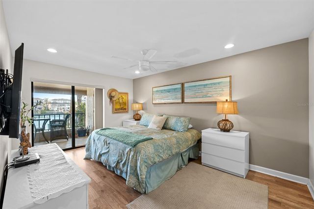 4750 BRITTANY DRIVE S 126, St Petersburg, FL 33715