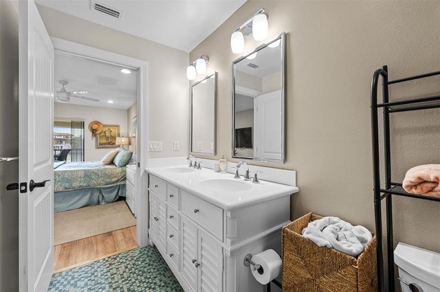 4750 BRITTANY DRIVE S 126, St Petersburg, FL 33715