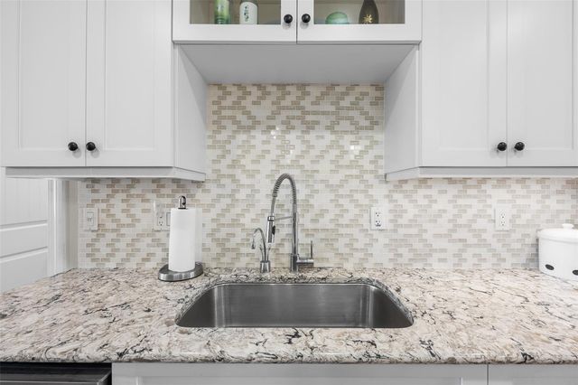 4750 BRITTANY DRIVE S 126, St Petersburg, FL 33715