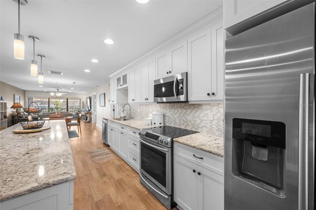 4750 BRITTANY DRIVE S 126, St Petersburg, FL 33715