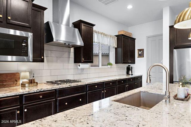 7871 S STUART Avenue, Gilbert, AZ 85298