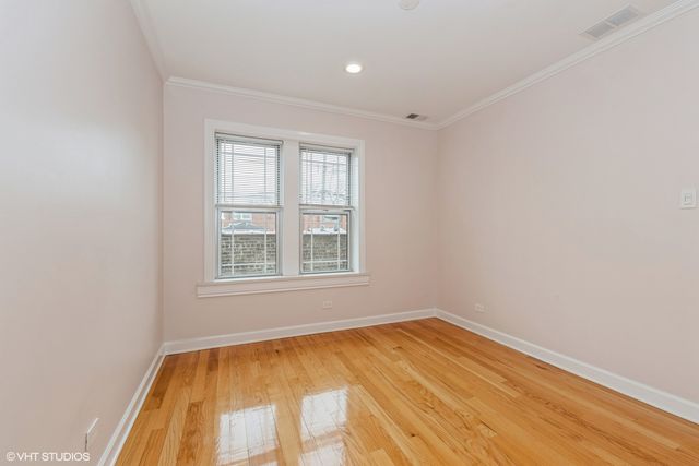6414 N Albany Avenue 1E, Chicago, IL 60645
