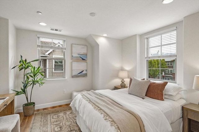 31 Artisan Way, Menlo Park, CA 94025