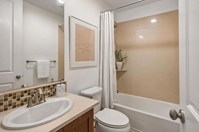 31 Artisan Way, Menlo Park, CA 94025