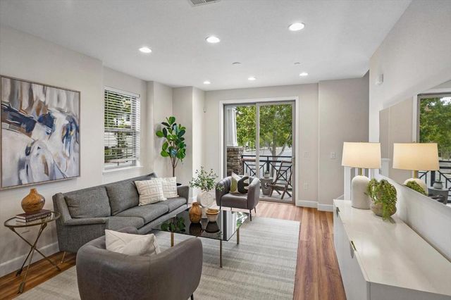 31 Artisan Way, Menlo Park, CA 94025