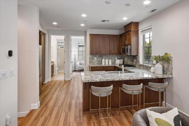 31 Artisan Way, Menlo Park, CA 94025