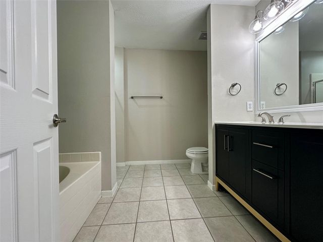 21907 Willow Downs Drive, Tomball, TX 77375